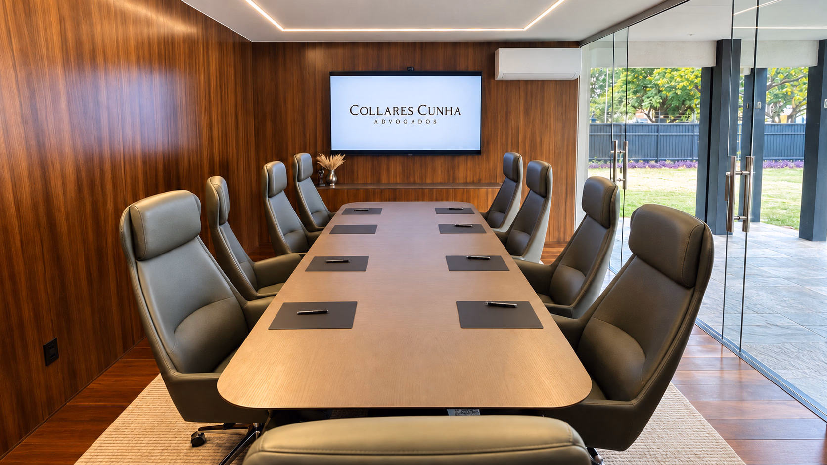 Sede Collares Cunha Advogados — Sala de Reunião